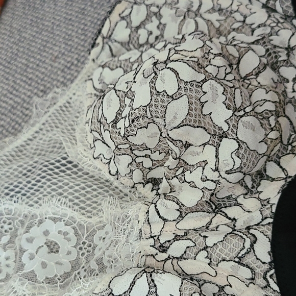 Victorias Secret unlined demi bra - Picture 3 of 5